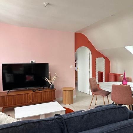 Grand Appartement Ultra Moderne Plein Centre, Plage A Pieds, Avec Parking Конкарно Екстер'єр фото
