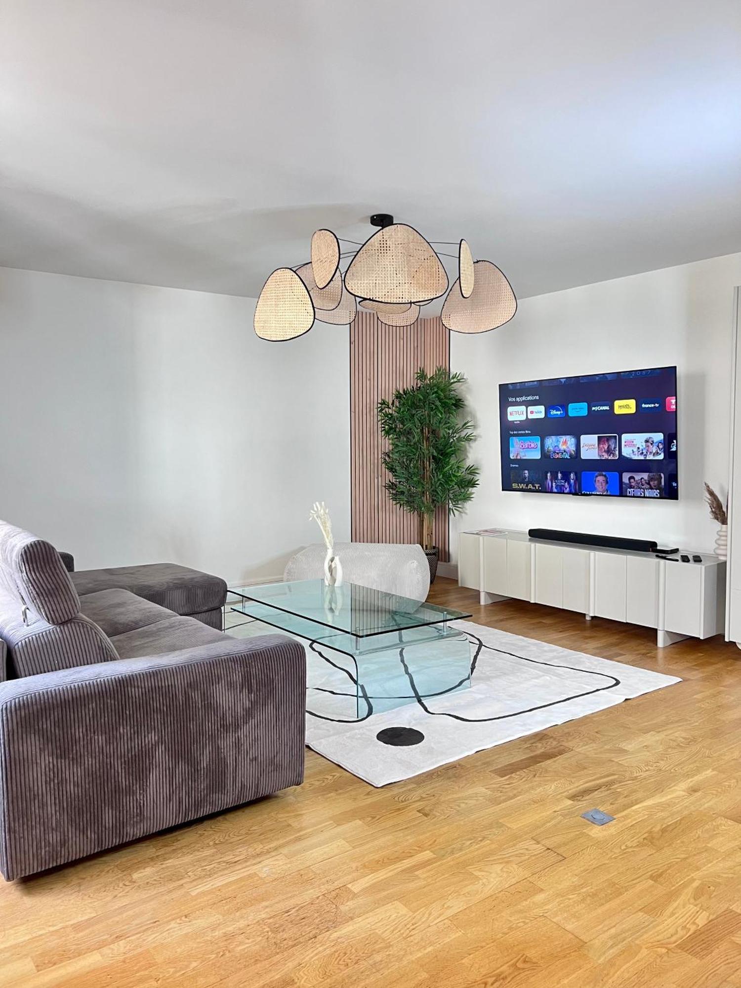 Grand Appartement Ultra Moderne Plein Centre, Plage A Pieds, Avec Parking Конкарно Екстер'єр фото
